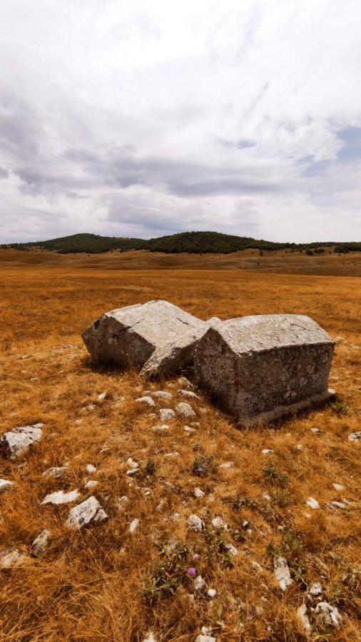 Natura As Gornji Lukomir Exteriör bild